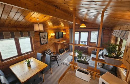 Wroxham Broads Lodge Houseboat - Photo 14