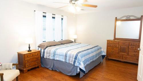 2 Bedroom Townhouse Retreat 10 min to UA Stadium - Foto 2