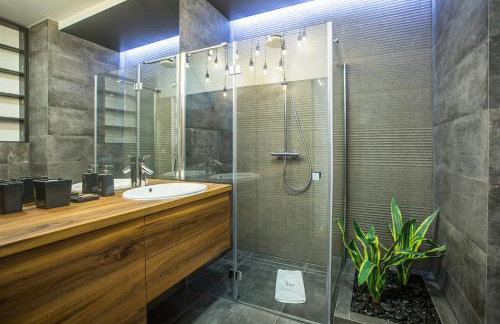 Sky Tower Apartments by Michał & Piotr - Foto 139