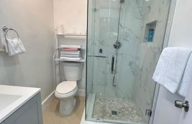 Miramar's Studio - Photo 13