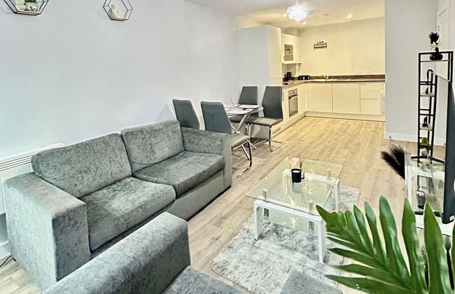 2br-sleeps4-citycentre-parking-rooftop - Foto 1