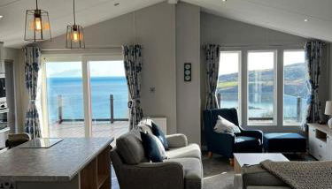 Aurorabelle Lodge - Photo 5