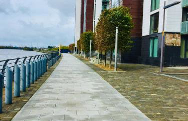 River Clyde West End Apartment - 2 Bedrooms - Foto 2