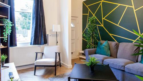 Two Bedroom House By Brookland Stays Serviced Accommodation Short Lets Manchester With Free WiFi - Foto 2