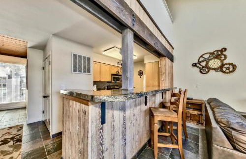 Lakeland Village 462 - Walk to Lake Rustic 2.5BR - Foto 6