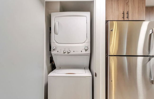 Charming 2BR w King Queen Close to SLC - Foto 18