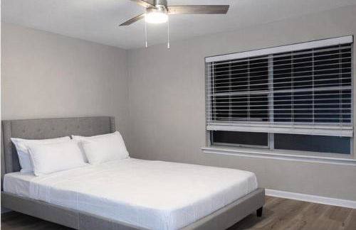 5 Mins To UNT & Texas Health Baylor Scott - Foto 6