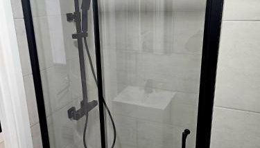 Denfi Studio Apartment - Foto 4, Shower