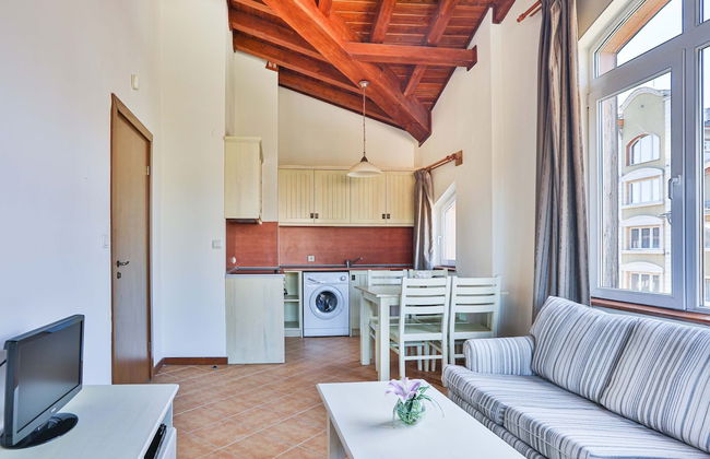 Pirin Golf & Country Club Apartment Complex - Photo 21