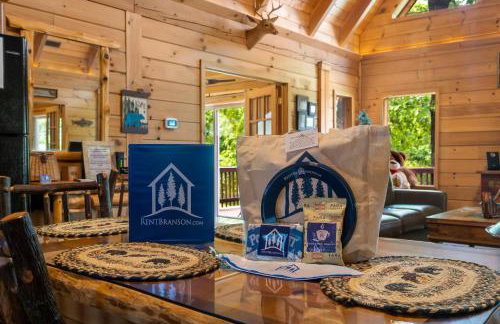 Moose Lodge w/HotTub - Foto 17