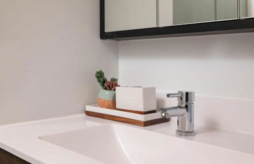 Upscale 1BR MIT Harvard WiFi Gym W D Parking - Foto 23