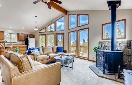 Cozy Mountain House Perfect for Relaxing - Puma's Den - Foto 22