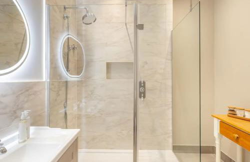 Cheshire Barns - Photo 3