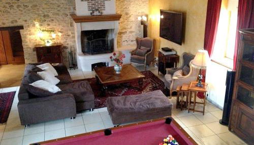 Maison spacieuse avec jacuzzi à Saint-Georges-sur-Baulche - Foto 2