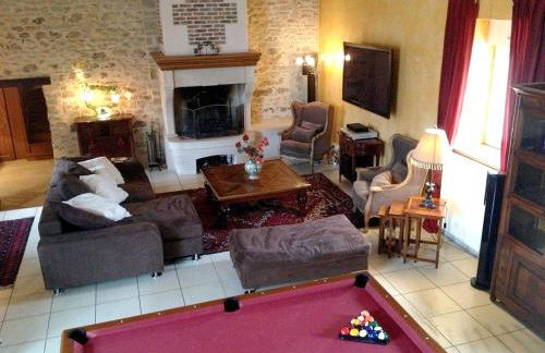 Maison spacieuse avec jacuzzi à Saint-Georges-sur-Baulche - Foto 2