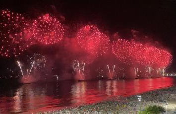 Apto. Leme 10º andar frente para o mar (vista espetacular) - Photo 2