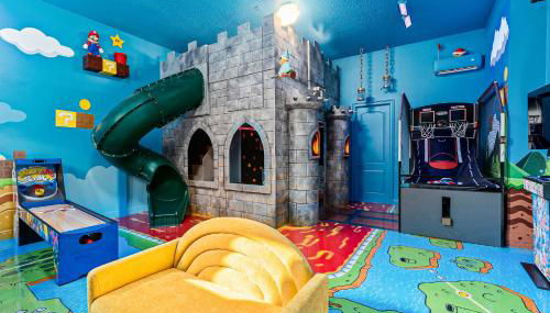 Luxury Resort Family Home Professionally Furnished Ultra Comfortable beds Epic Mario Game Room Themed Bedrooms Heated Pool and Spa Outdoor Grill Golf Course View - Foto 3, Game Room