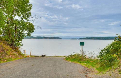 Cozy Hideaway on Key Peninsula with Serene Views! - Foto 28