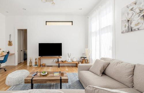 Extra Spacious 4 Bed / 4.5 Bath Music Row Home - Foto 15