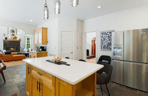 Luxury Escape! Golf Sim, Sauna, Hot Tub & Game Room Bliss - Foto 73