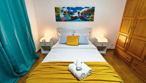 The Whale Beach House - Foto 2, towels, wardrobe