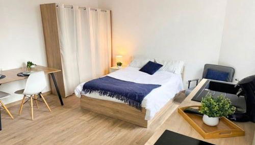 Rare Find Brand New & Fully Equipped Studio - Foto 2