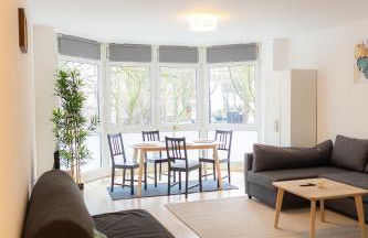 Brunnenblick Gastromeile, City, Messe & Stadionnah - Photo 8