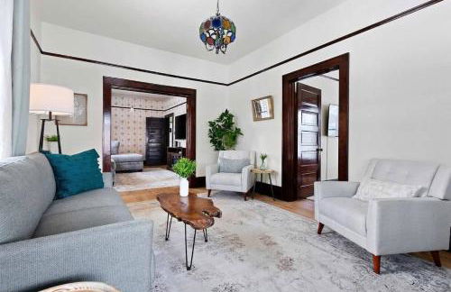 Downtown Gillett Bungalow, Fireplace, 3B, Historic - Foto 29