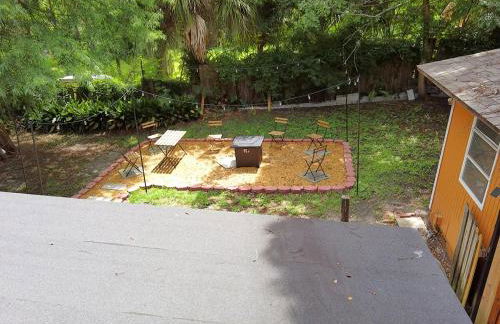 King Bed Creekfront Retreat in Jacksonville - Photo 53