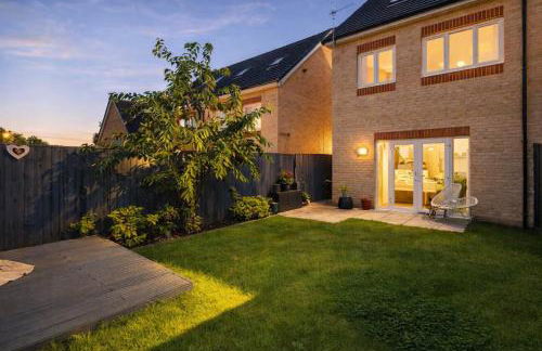 Family-Friendly 4-Bedroom House in Moston with Parking and Garden - Foto 8