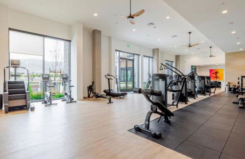 Blueground East Industrial pool AC nr park SFO-1850 - Foto 23