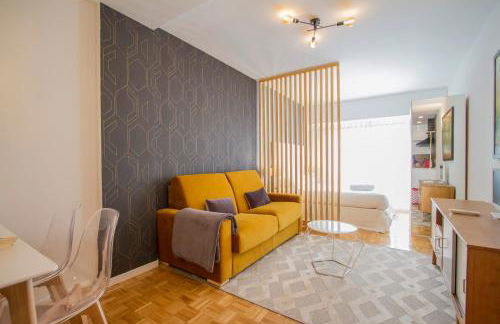 Puerta de Atocha - Acogedor estudio para 4 con piscina - Photo 4