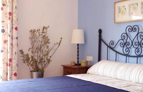 Cosy house in Estepa with mountain view - Photo 2