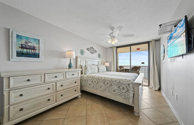 Phoenix V Vacation Rental Condominiums - Photo 37