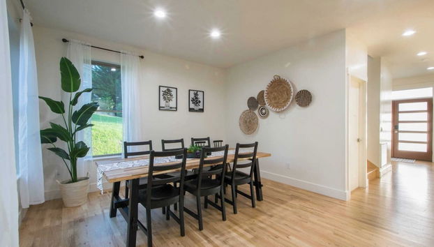 Modern Escape by Avanstay w/ Hot Tub, Fire Pit, Mountain Views, 10min to Town - Foto 2, Interior