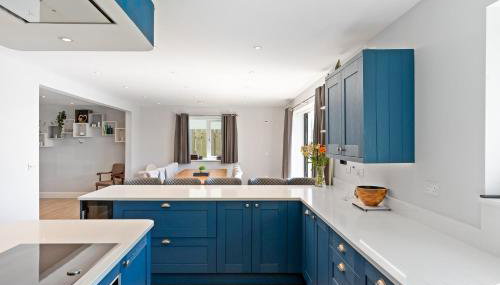 Shackled-Am-Not - Luxury home sleeps 8 with hot tub and games room North Cornwall - Foto 4