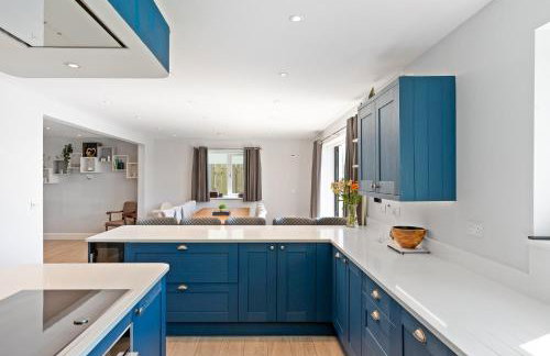 Shackled-Am-Not - Luxury home sleeps 8 with hot tub and games room North Cornwall - Foto 4