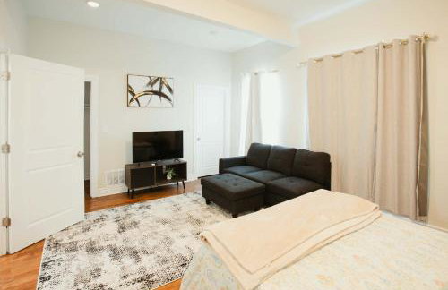 Chicago Brookfield Zoo Oasis - Families welcome! - Photo 27