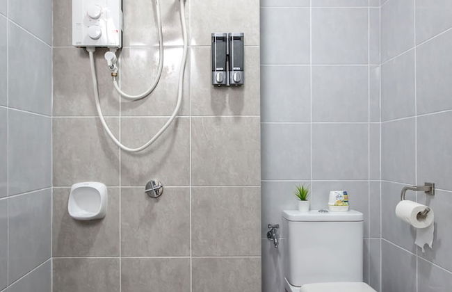 Rex Ollie The Edge Residence - Foto 29