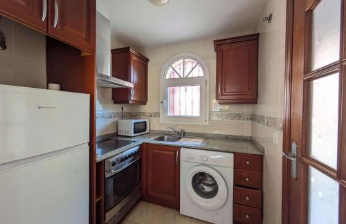 Bajo con terraza junto a la piscina - Madeira ALBERT VILLAS - Foto 12