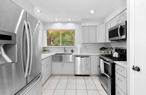 Pet Friendly - Q2 & Domain - King Bed - Pool Table - Foto 12