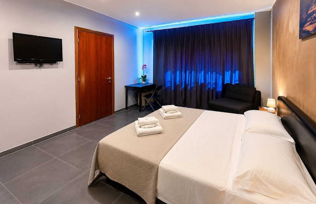 Royalty room spa - Photo 33