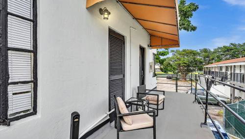 New Year and Holiday Charming Miami Riverfront Stay! - Foto 3