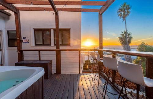 Lux Escape 2 • Views Hot Tub Games Mini Golf - Foto 11