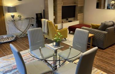 Bridge House Apartment. Luxury and cosy self contained apartment. - Photo 10