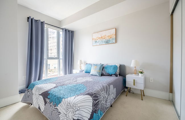 Beautiful Condos In the Heart of Downtown - Foto 2