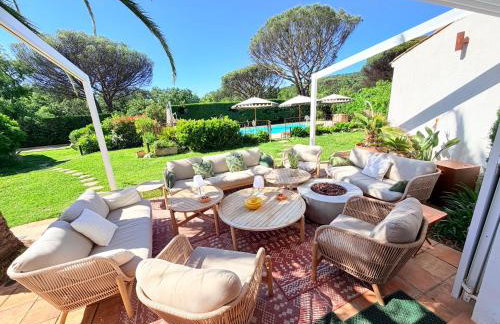 Villa climatisée, Golfe Saint Tropez, 12 pers, 4 suites, Piscine chauffée, Hammam, Spa, Billard, Pétanque, Wifi professionnel haut débit - Photo 39