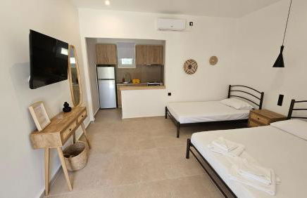 Ηλιόπετρα - Iliopetra - Foto 15