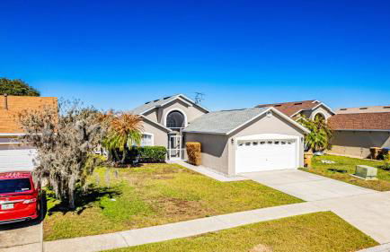 South Facing Private Pool with Lake View & Spa - Quiet Vacation Area - Family Friendly - Foto 39