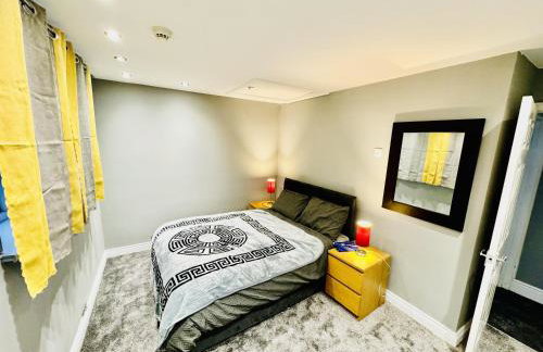 4 bedrooms Full house Stourbridge Birmingham - Foto 2